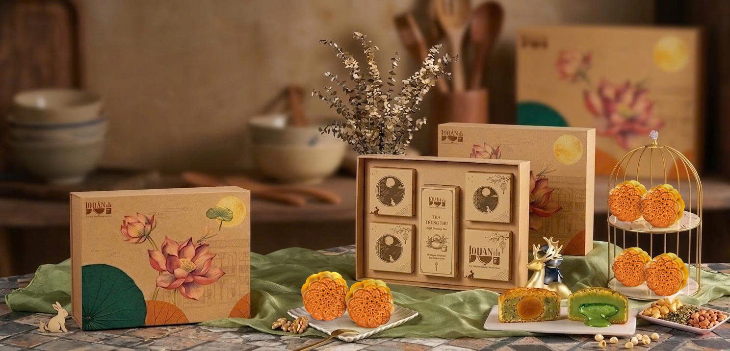 Bức ảnh trọn bộ Set Hộp Bánh Trung Thu Mộc Sen